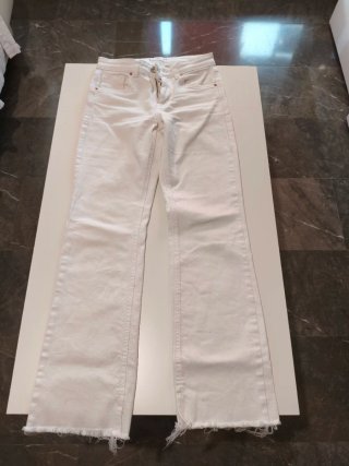Vaqueros blanco Mango Talla 32