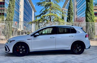 Volkswagen Golf 2024