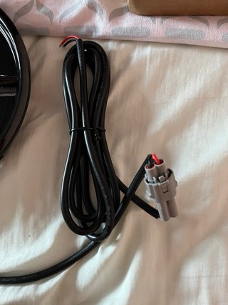 Insignia Mercedes con LED Negra