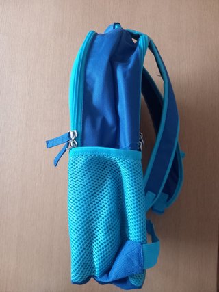 Mochila Marvel reversible+libro Donde está Pokemon