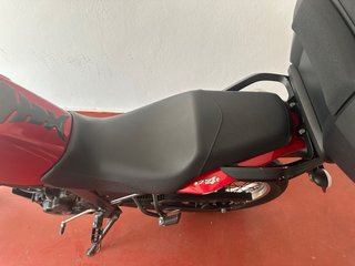 Derbi Terra 125 · 14.000 km · incluye Shad SH58x