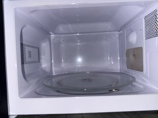 Microondas Saivod Blanco 700W