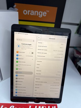 iPad 8ª Gen 128GB Wi-Fi + Cellular Plata con caja