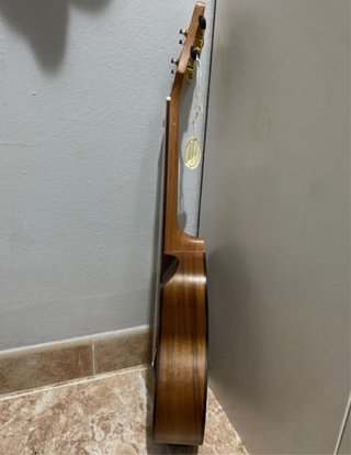 Ukelele Egmond. PRECIO NEGOCIABLE.