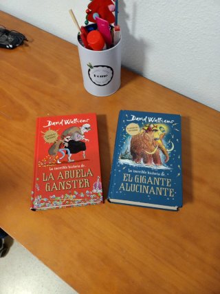 Lote de 2 libros para edad de entre 9 y 12 años