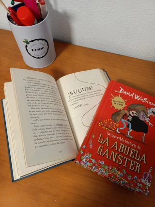 Lote de 2 libros para edad de entre 9 y 12 años