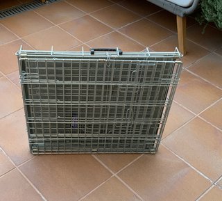Jaula metálica plegable para perro