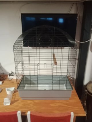 Jaula grande para pájaros