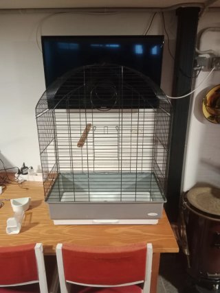 Jaula grande para pájaros