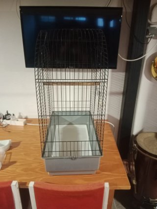 Jaula grande para pájaros