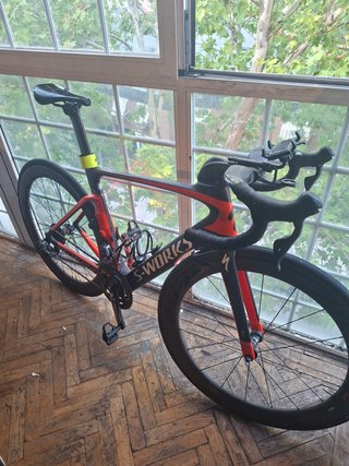 Bicicleta de carbono Specialized