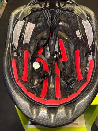 Casco MET Manta Negro/Blanco