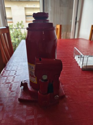 Gato hidráulico 12T nuevo