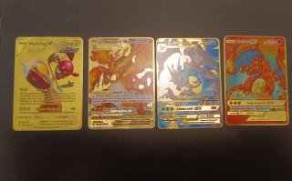 4 Cartas Pokémon Metálicas Doradas