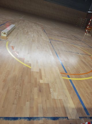 Suelo de polideportivo