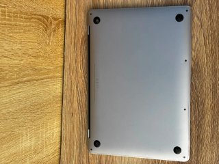 MacBook Pro 13” 2017 i5 8GB | Batería Nueva