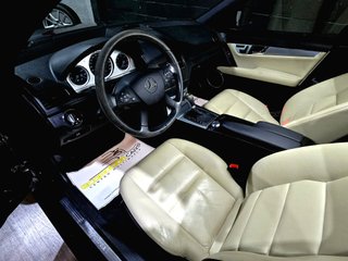 Mercedes-Benz Clase C 320d 2008 nacional