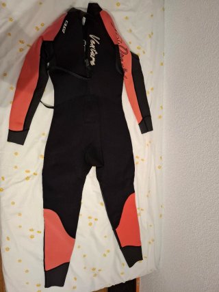 Traje neopreno Zone3 talla L