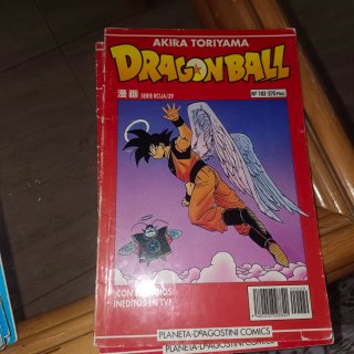 conjunto de comics de dragón ball