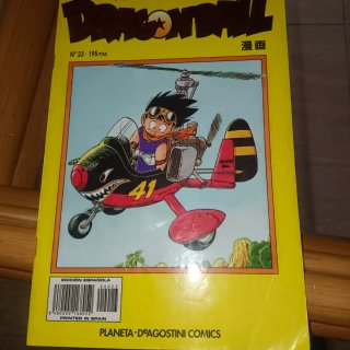 conjunto de comics de dragón ball