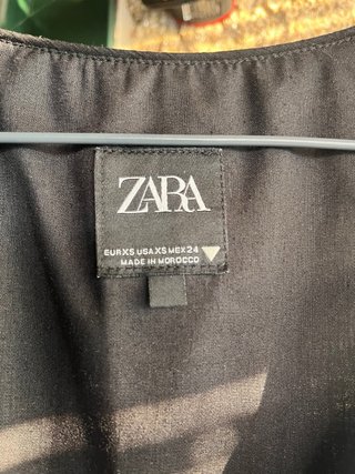 Top Zara Negro con Lazos