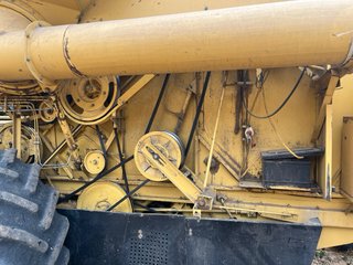 Cosechadora New Holland 8040