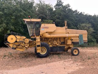 Cosechadora New Holland 8040