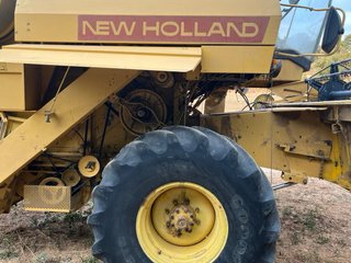 Cosechadora New Holland 8040