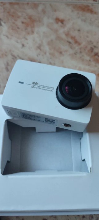 Pack Cámara Deportiva Yi 4K+3 Baterías