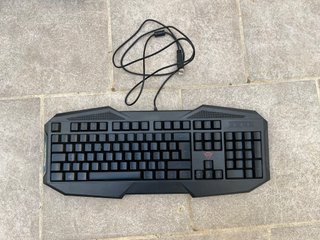 Trust GXT 830-RW Avonn Teclado Gaming