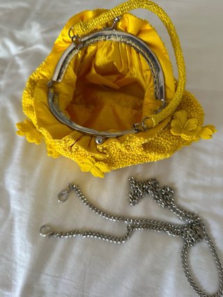 Bolso de mano Parfois con abalorios