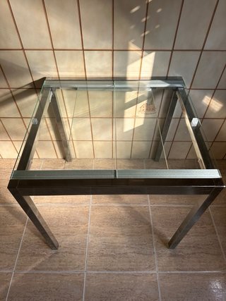 Mesa de cristal extensible