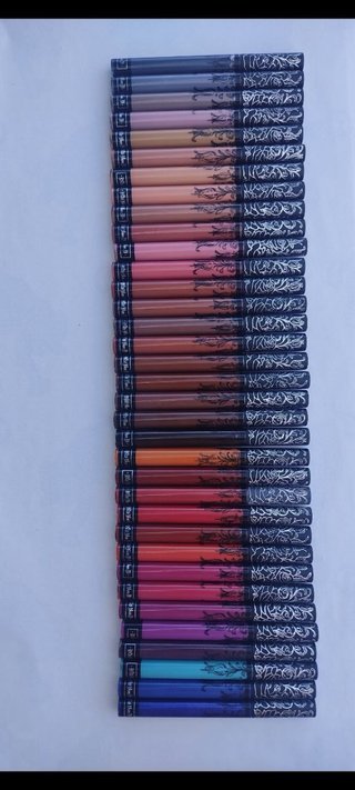 Pintalabios Líquido Everlasting Kat Von D