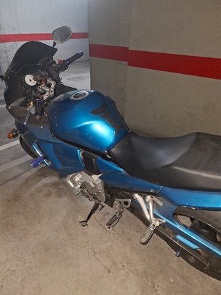 Suzuki GSXF 650cc Moto Carretera 85cv