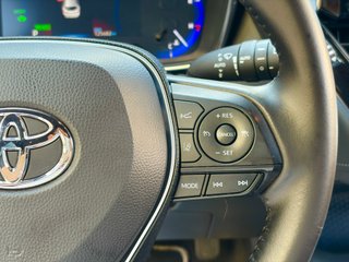 Toyota Corolla 1.8 125H BUSINESS E-CVT TOU SPORT