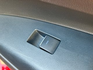 Toyota Corolla 1.8 125H BUSINESS E-CVT TOU SPORT