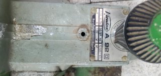 Cepillo Eléctrico para Madera