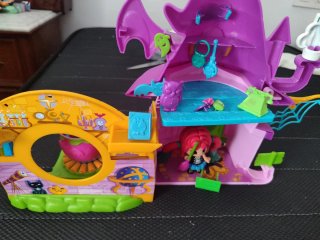 Casa Bruja Juguete con Muñeca y Accesorios