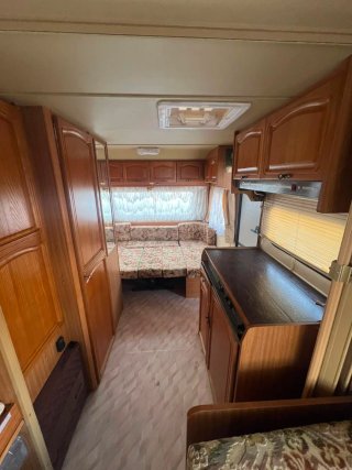 Caravana Moncayo oro 950kg