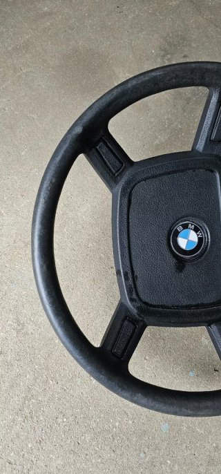 Volante BMW