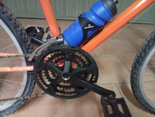 Bicicleta Naranja Montaña