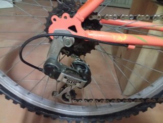 Bicicleta Naranja Montaña