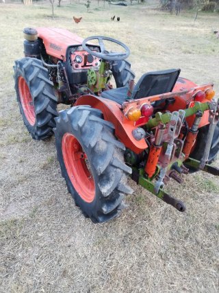 Tractor Agria 8900