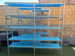 Estantería modular aluminio y plástico
