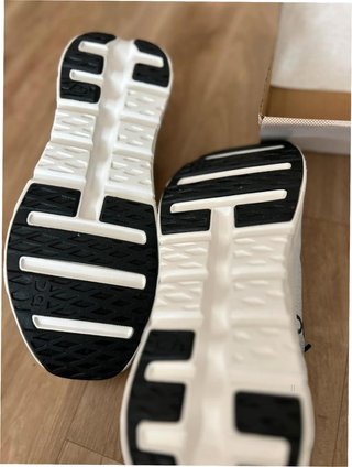 On Cloudmonster Negro Blanco EU38