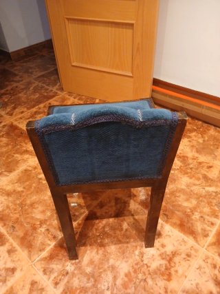 Mini silla vintage terciopelo y madera