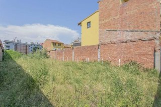 Terreno en venta en Centre - Col.legis Nous - Riera Seca en Mollet del Vallès