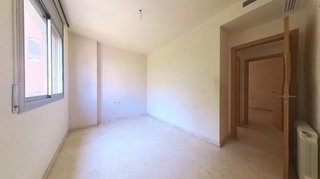 Piso en venta en Creu de Barberà en Sabadell