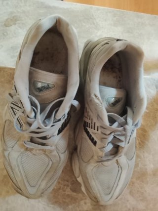 New Balance Botines Gris y Blanco