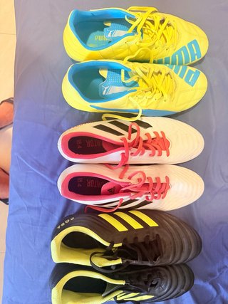 Botas de fútbol Puma Talla 43 (3 pares).